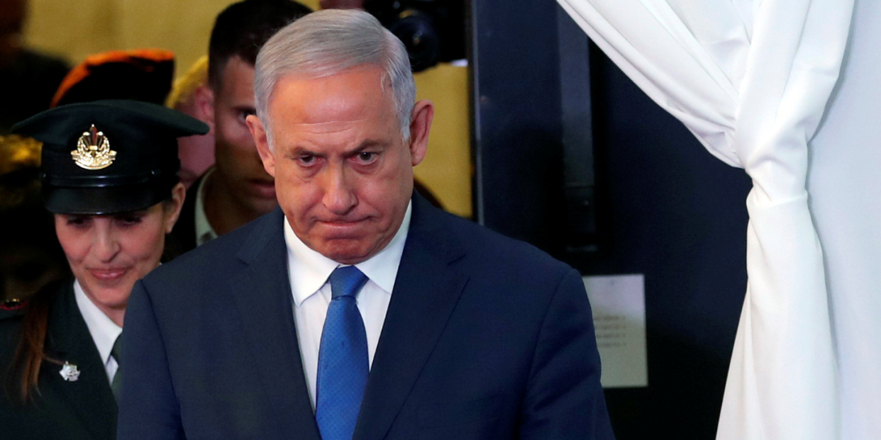 Israeli Prime Minister Benjamin Netanyahu looks on as he arrives to review an honor guard with his Ethiopian counterpart Abiy Ahmed during their meeting in Jerusalem September 1, 2019. REUTERS/Ronen Zvulun