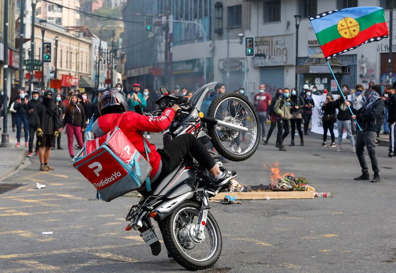 Ahead of the one-year anniversary of the protests and riots that rocked Chile in 2019, in Valparaiso