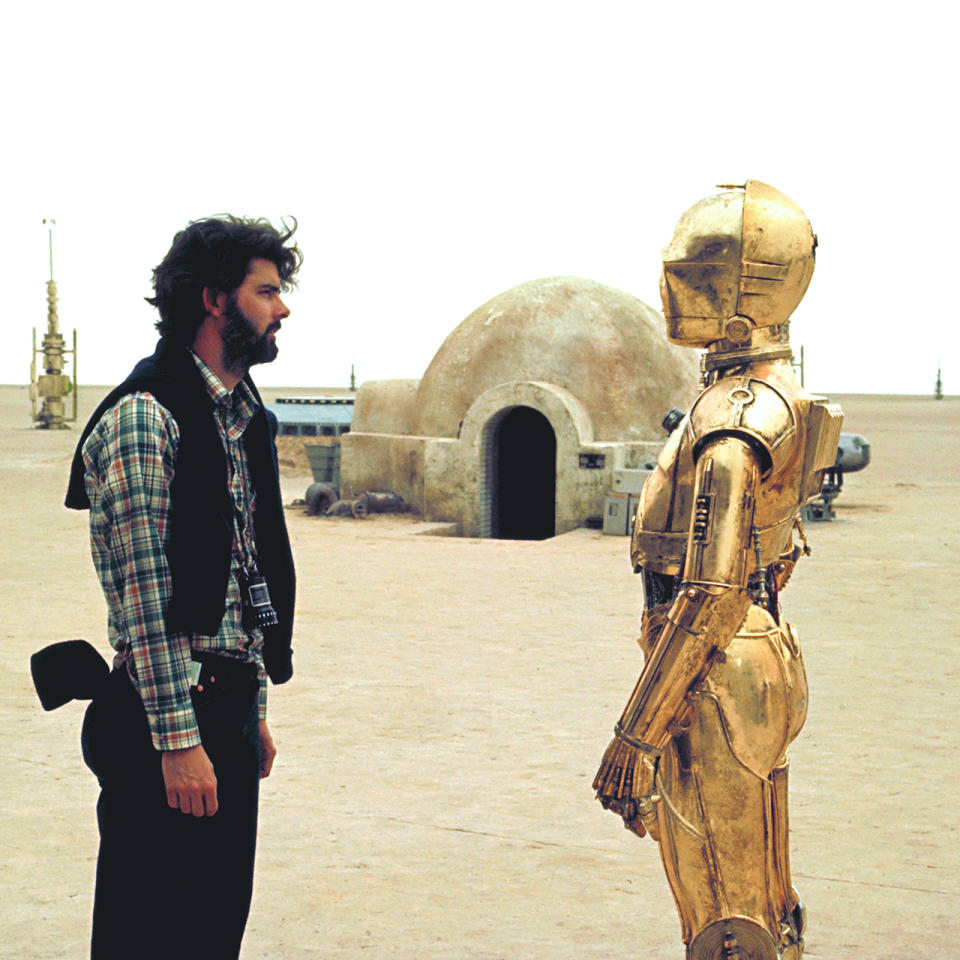 George Lucas talks to ET about his early filmmaking career and wanting to make 'Star Wars' the ultimate cinematic experience.