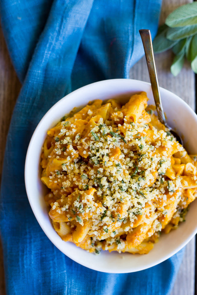 <strong>Get the <a href="http://www.shelikesfood.com/1/post/2015/10/vegan-butternut-squash-mac-n-cheese-with-crispy-sage-breadcrumbs.html" target="_blank">Vegan Butternut Squash Mac and Cheese with Crispy Sage Breadcrumbs recipe</a> from She Likes Food</strong>