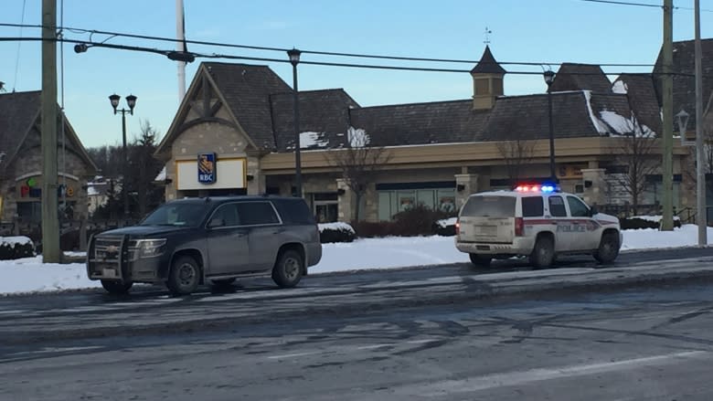 Hostage situation at Vaughan, Ont., bank ends after police fatally shoot armed man