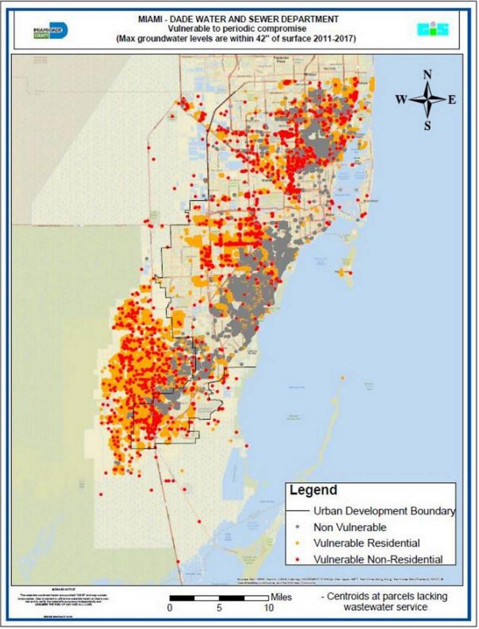 Más de la mitad de las 105,000 fosas sépticas residenciales del Condado Miami-Dade tienen problemas anuales. Un nuevo informe encargado por el condado muestra que la mitad de las fosas sépticas del condado se averían anualmente, un problema que empeorará el ascenso del nivel del mar.