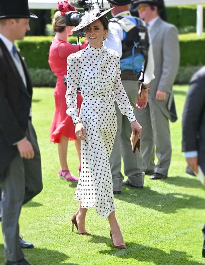 Kate Middleton vestido de lunares