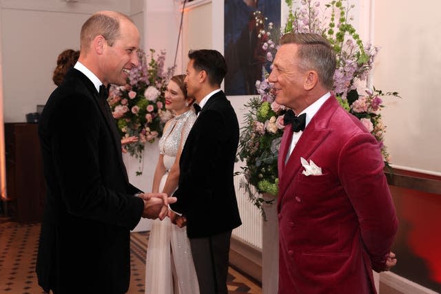 William meeting 007 star Daniel Craig, who played the fictional MI6 spy James Bond, in 2021