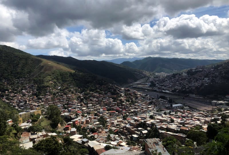 El barrio Kennedy es visto donde vivió José Arévalo hasta que fue asesinado por miembros de la Fuerza de Acción Especial de la Policía Nacional de Venezuela (FAES), en Caracas, Venezuela