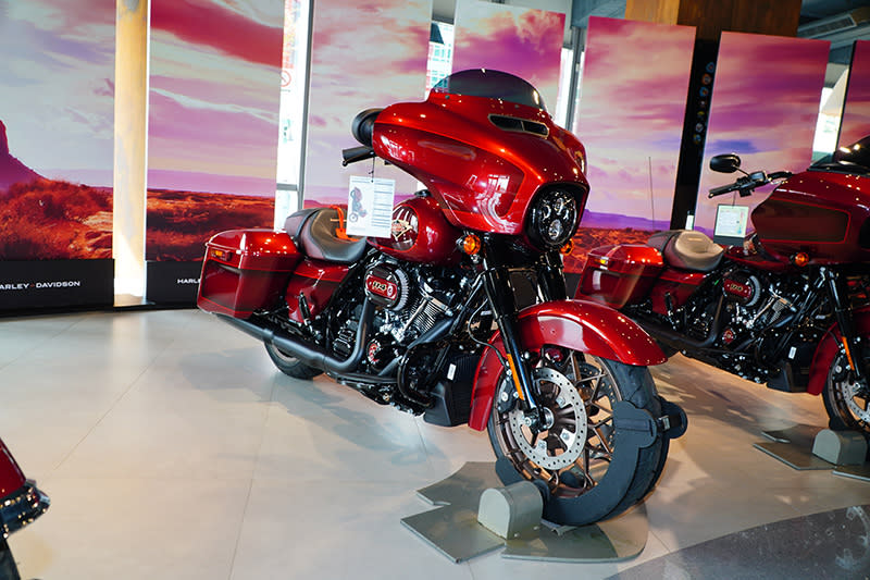 Street Glide™ ST 120周年紀念版。