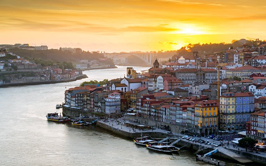 Porto is cut in half by the Douro - © Nick Ledger/ AWL Images Ltd