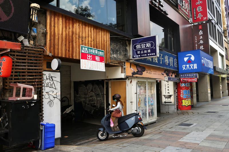 Air-raid exercise named Wan An, in Taipei