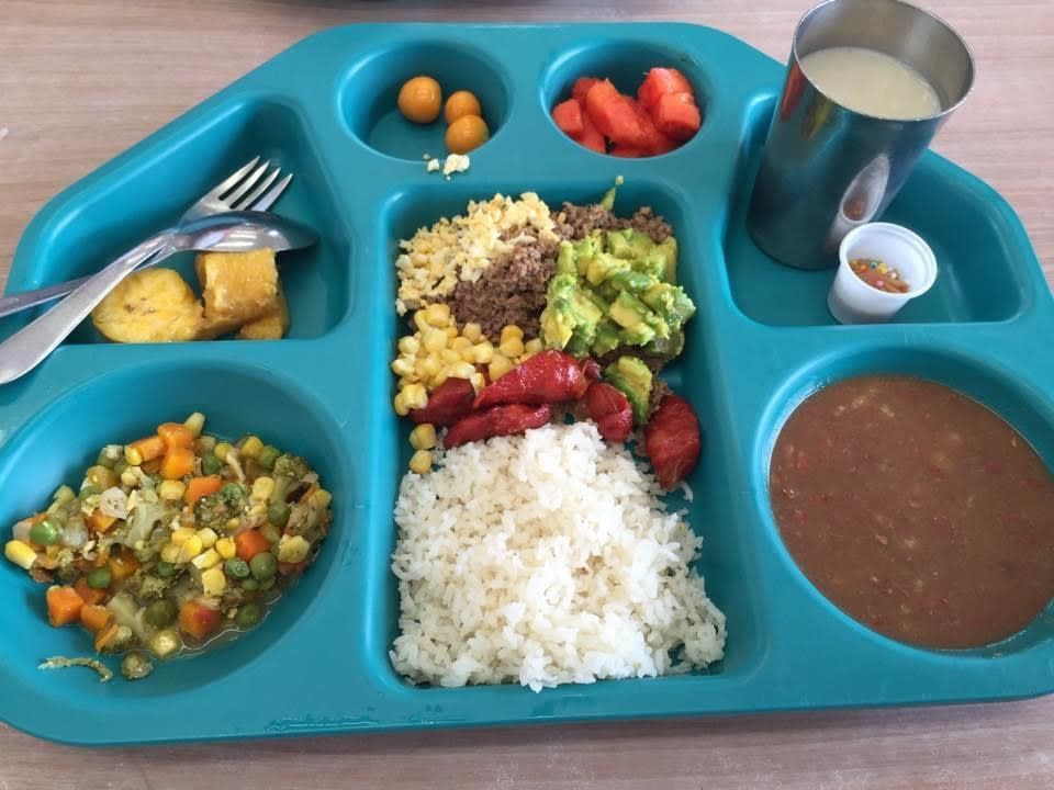 Colombia school lunch