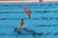 <p>Team Singapore performs during the synchronised swimming team free event on 20 Aug. Singapore won gold in the event, Malaysia took the silver and Indonesia bronze. Photo: Hannah Teoh/Yahoo News Singapore </p>