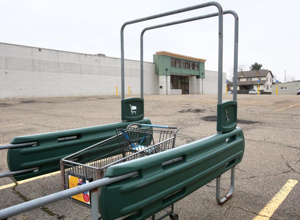 The former Thorne's Grocery Store is shown in Alliance on Tuesday, Jan. 5, 2021. It was also formerly known as Sander's Market (after Thorne's closed). Sun America, a bakery supply company, is currently using the structure for storage.