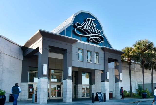 Jacksonville's St. Johns Town Center: New stores, restaurants