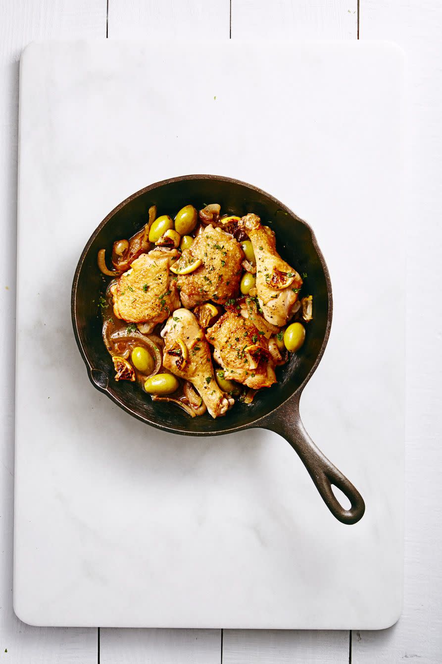 16) Tunisian Skillet Chicken