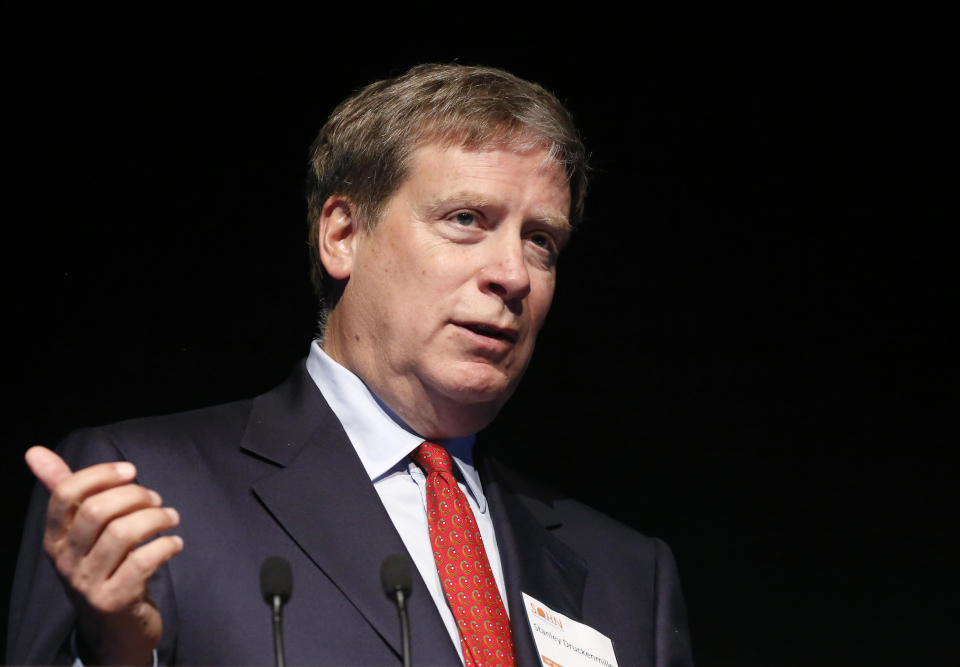 Stanley Druckenmiller, founder of Duquesne Capital Management, speaks at the Sohn Investment Conference in New York, May 8, 2013. REUTERS/Brendan McDermid (UNITED STATES  - Tags: BUSINESS)