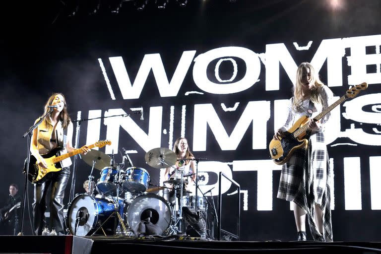 Alana, Danielle y Este Haim en Las Vegas, en septiembre de 2021