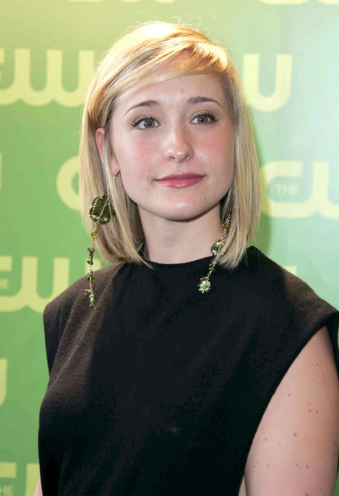 Allison Mack in 2006