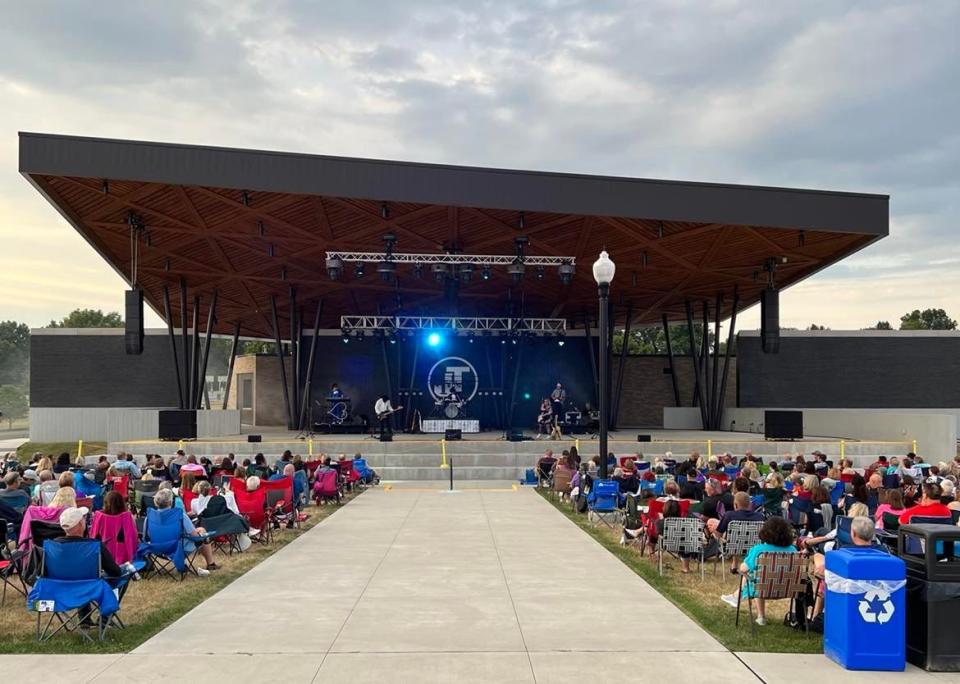 Presented by the Pro Football Hall of Fame, the Summer Concert Series at the Nash Family Jackson Amphitheater features the Eagles tribute band Hotel California on Friday.