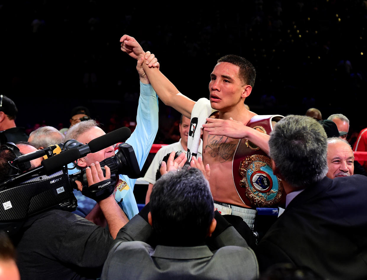 CARSON, CA - APRIL 22:  Oscar Valdez of Mexico celebrates his unanimous 12 round decision over Miguel Marriaga of Colombia during the WBO Featherweight World Championship at StubHub Center on April 22, 2017 in Carson, California.  (Photo by Harry How/Getty Images)