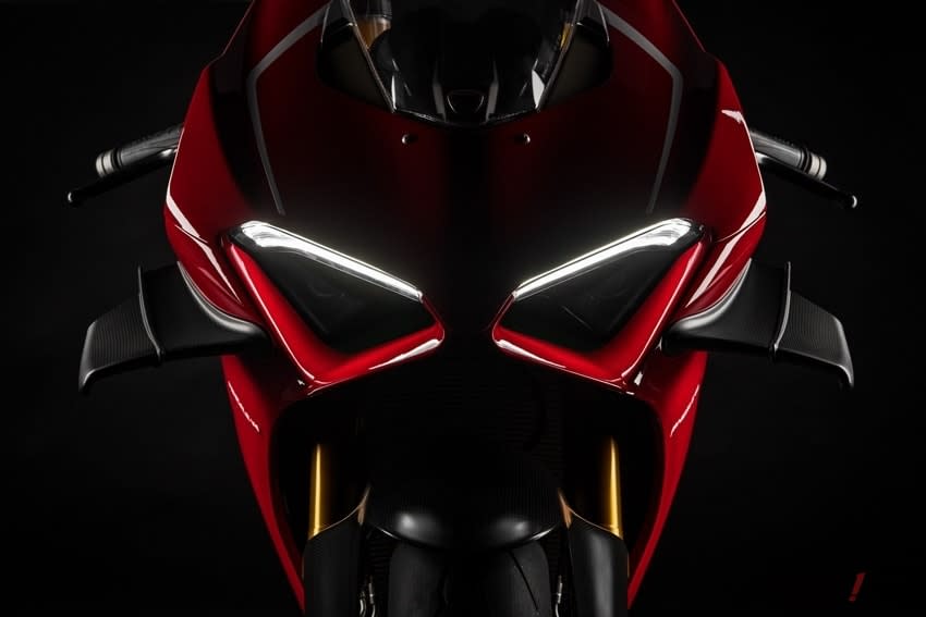 panigalev4r15