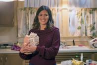 <p>Mandy Moore as Rebecca in NBC’s <i>This Is Us</i>.<br>(Photo: Ron Batzdorff/NBC) </p>