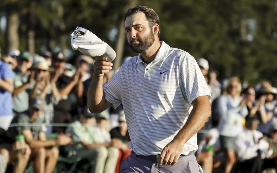 USA tips his hat on the 18th hole during the third round of the Masters Tournament at the Augusta National Golf Club in Augusta, Georgia, USA, 13 April 2024