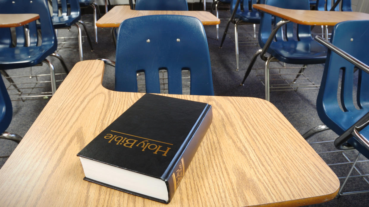  Bible in classroom. 