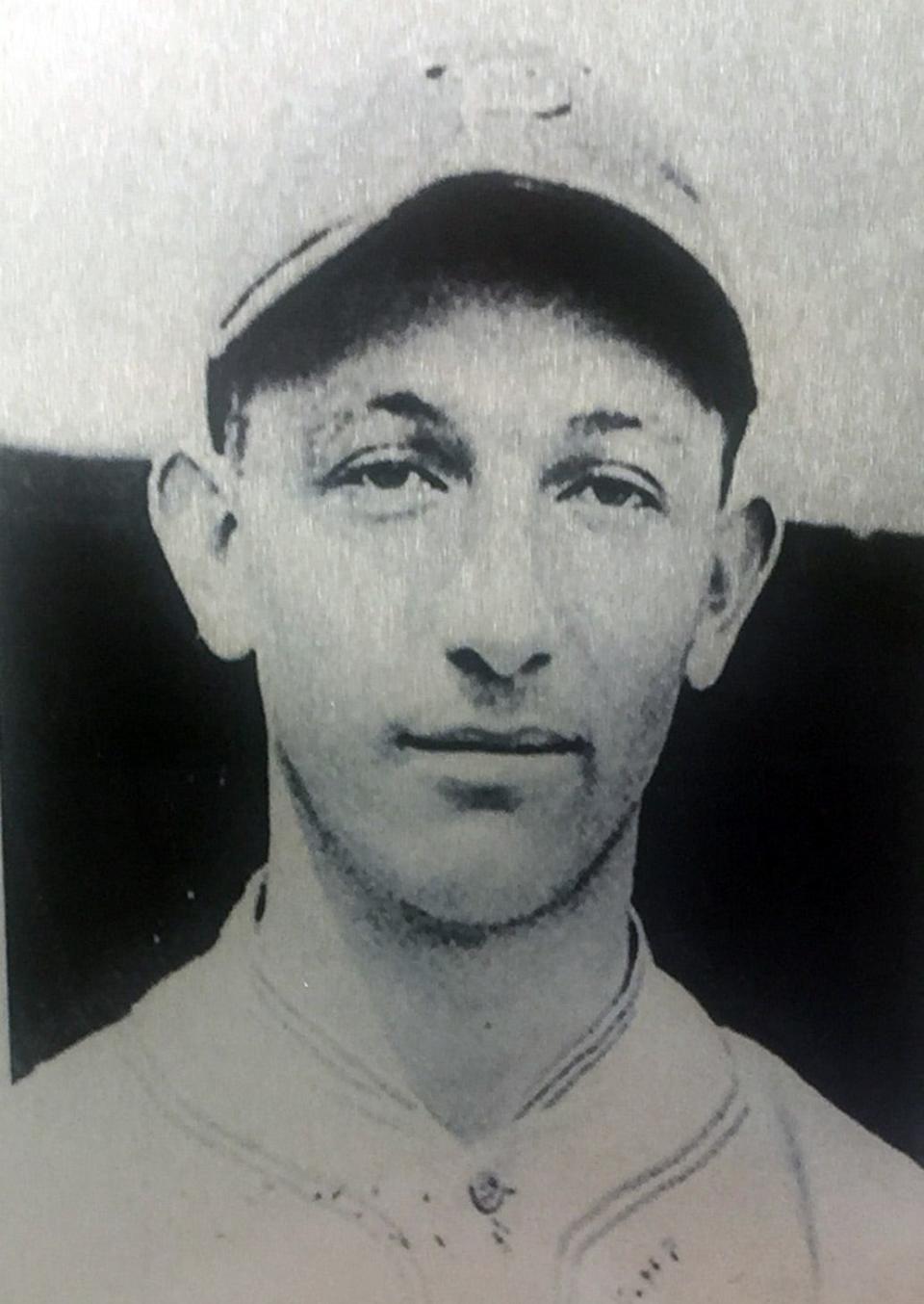 Clyde Barnhart