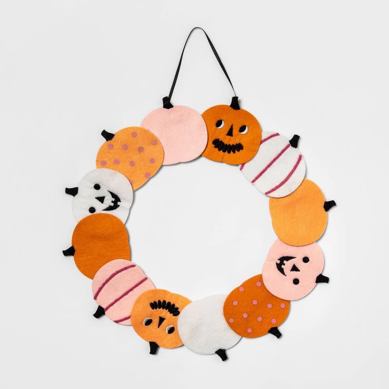 6) Pumpkin Wreath