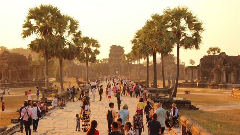 柬埔寨為了振興觀光，宣布在柬生活2年以上的外國人，可免費參觀吳哥窟。（圖／翻攝自 Pixabay）