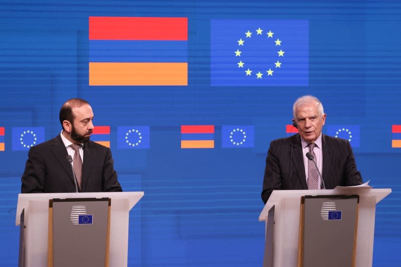 High Representative of the EU for Foreign Affairs and Security Policy Josep Borrell (R) and Minister of Foreign Affairs of Armenia Ararat Mirzoyan speak during a press conference after the EU-Armenia Partnership Council meeting. Francois Lenoir/European Council/dpa