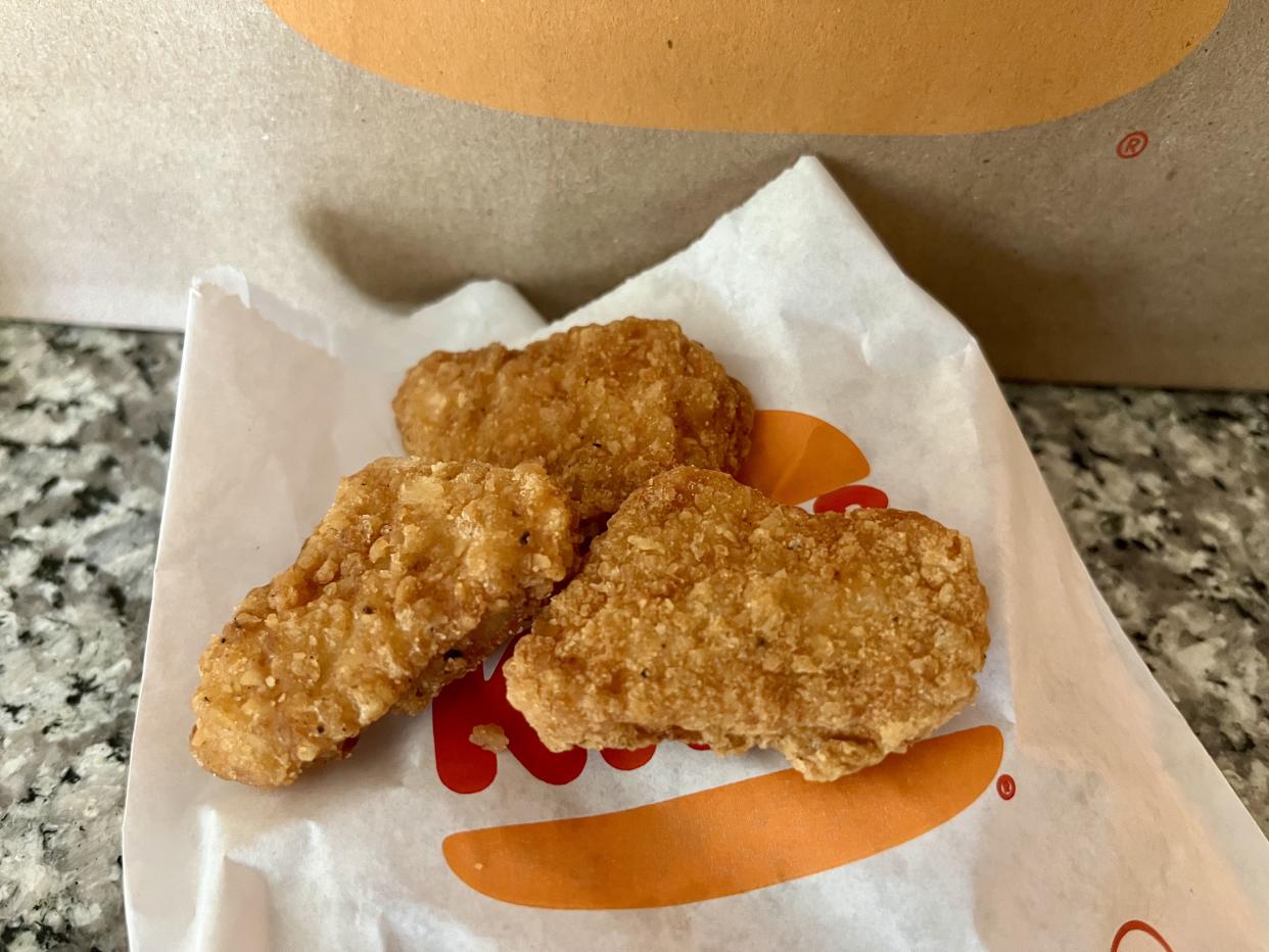 an order of chicken nuggets from burger king