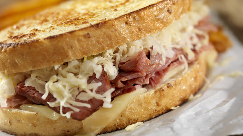 Fast food reuben sandwich