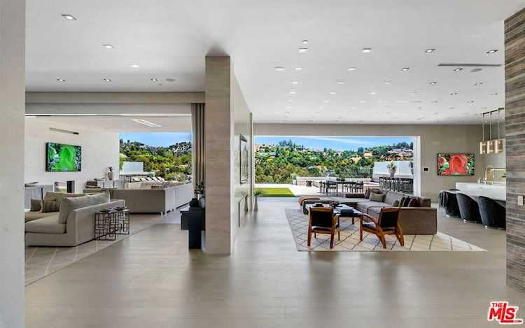 The home nestled in the hills of Beverley Hills is outstanding