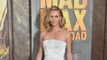 Charlize Theron präsentierte sich während der Premiere des Films "Mad Max: Fury Road" in Los Angeles