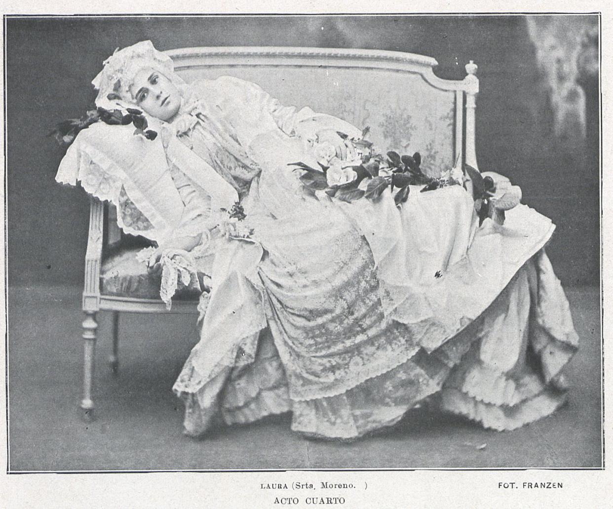 Matilde Moreno interpretando a la duquesita Laura en 'Alma y vida' de Benito Pérez Galdós. Fotografía de Christian Franzen. <a href="https://commons.wikimedia.org/wiki/File:1902-05,_El_Teatro,_Alma_y_vida,_acto_cuarto,_Laura_(Moreno),_Franzen.jpg" rel="nofollow noopener" target="_blank" data-ylk="slk:Wikimedia Commons;elm:context_link;itc:0;sec:content-canvas" class="link ">Wikimedia Commons</a>