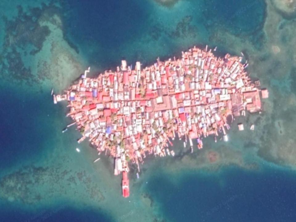 The residents of Gardi Sugdub, pictured, are evacuating to mainland Panama as rising sea levels overtake the island (Google Earth)