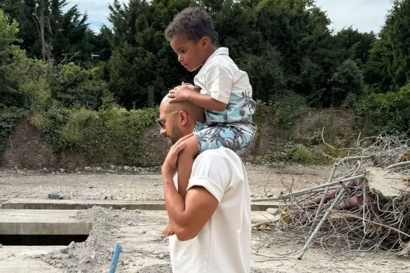 Rochelle home update shows marvin with son on his back in insta