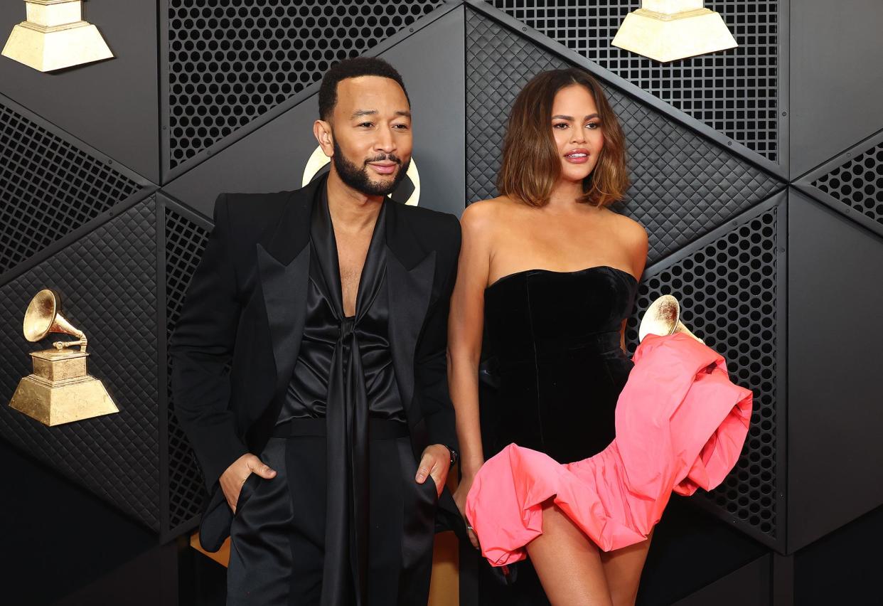 Chrissy Teigen and John Legend Share Sweet Video of Daughter Esti Taking 1st Steps Shes Walkin