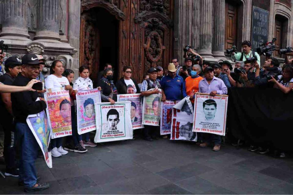 sheinbaum caso ayotzinapa