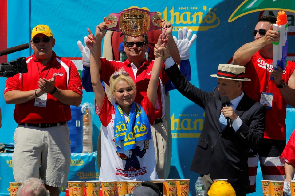 2016 Nathan's Famous 4th of July International Hot Dog Eating Contest