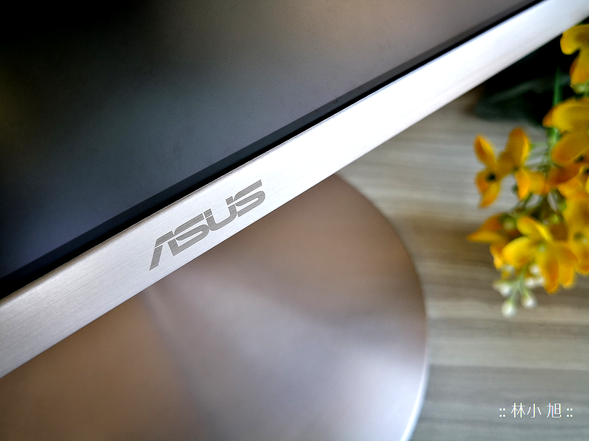 讓桌面化繁為簡！超省空間的 ASUS 華碩 Zen AiO 整合型 23.8 吋螢幕 All-in-One PCs 桌上型電腦 ZN242IF 開箱