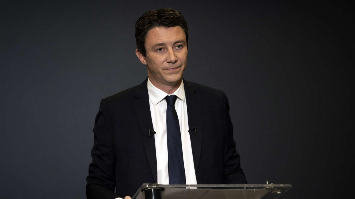 L’ancien porte-parole du gouvernement et candidat de La République en marche (LREM) à l’élection du maire de Paris 2020 Benjamin Griveaux lors de son annonce de retrait de la campagne à la mairie le 14 février 2020.