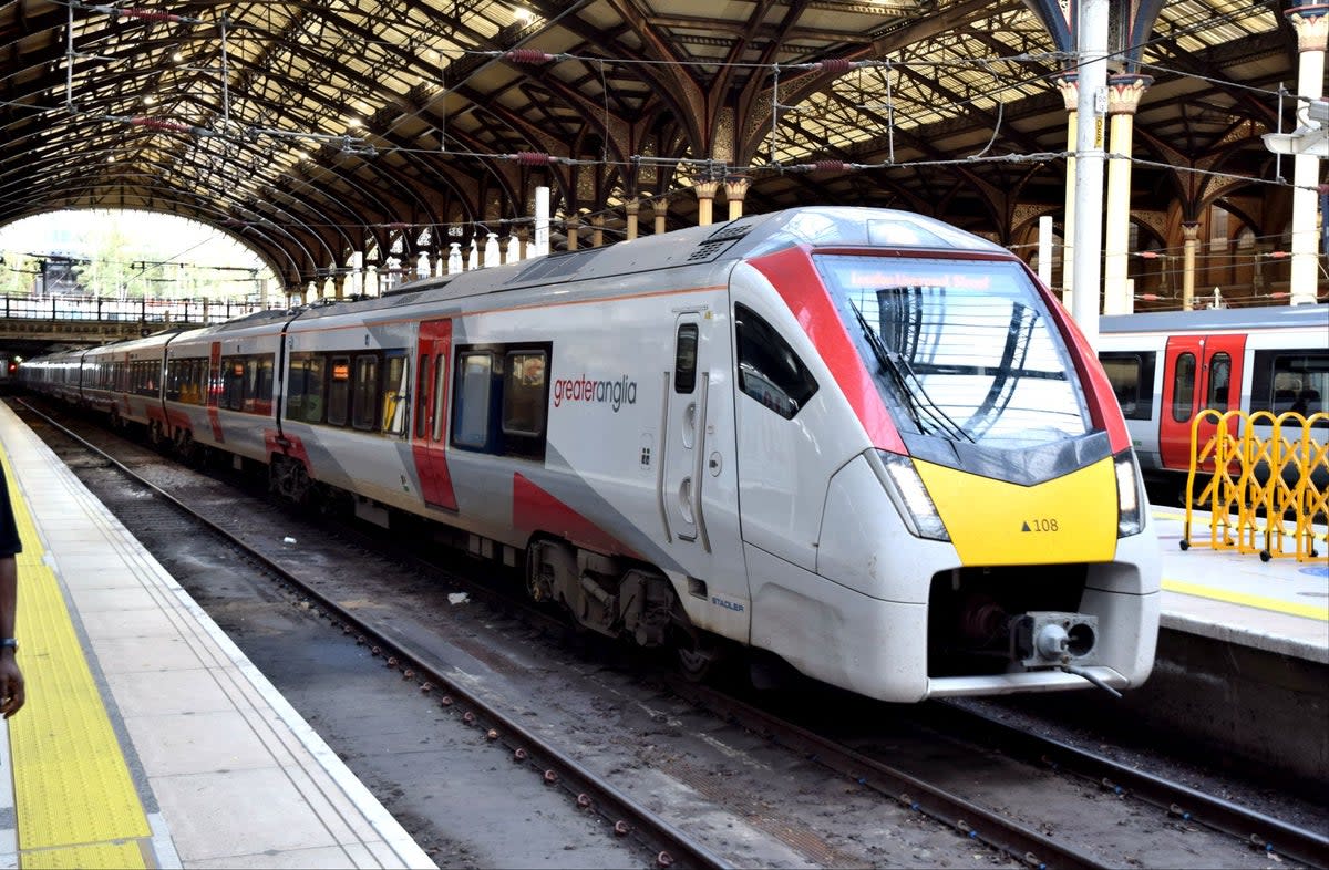 A Stansted Express train (Flickr / @camperdown)