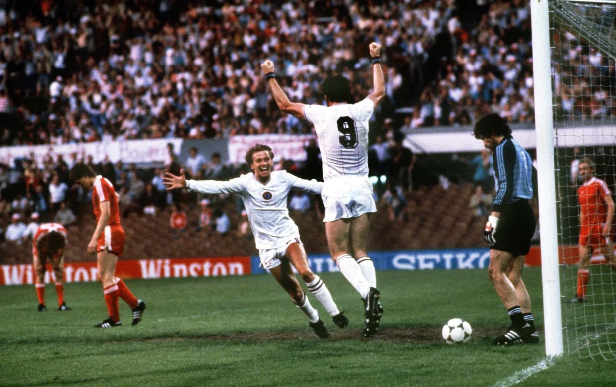 Gary Shaw and Peter Withe in the European Cup final in Rotterdam in 1982