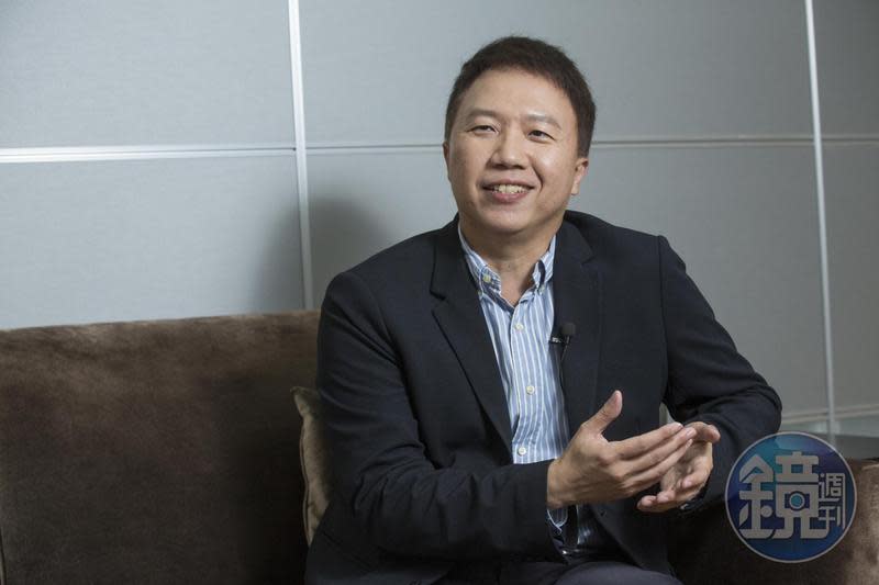 楊俊元身兼東森購物電子商務事業部、香港草莓網的執行長，成為東森集團總裁王令麟施展電商大夢最仰賴的重臣。