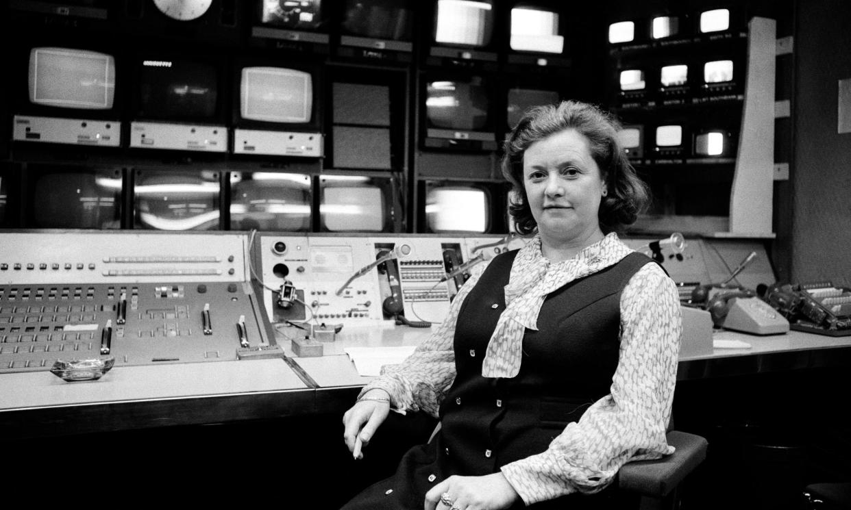 <span>Diana Edwards-Jones, the first woman in charge of a television election special, in ITN's election control room, February 1974. </span><span>Photograph: Mirrorpix/Getty Images</span>