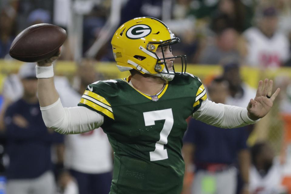 Green Bay Packers' Kurt Benkert throws during the second half of a preseason NFL football game against the Houston Texans Saturday, Aug. 14, 2021, in Green Bay, Wis. (AP Photo/Mike Roemer)