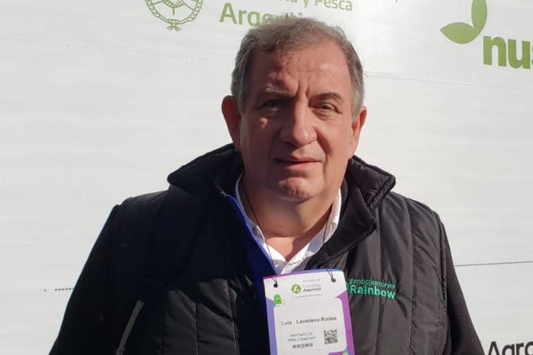 Luis Lavadenz Rodas es ingeniero agrónomo y trabaja en la zona de Santa Cruz de la Sierra en Bolivia