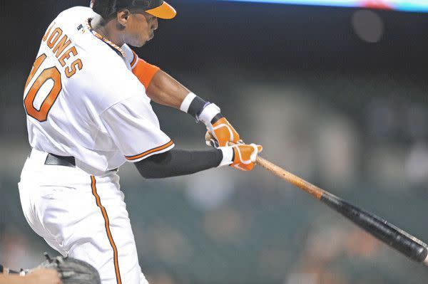 Former D-backs OF Adam Jones signs with Orix Buffaloes in Japan