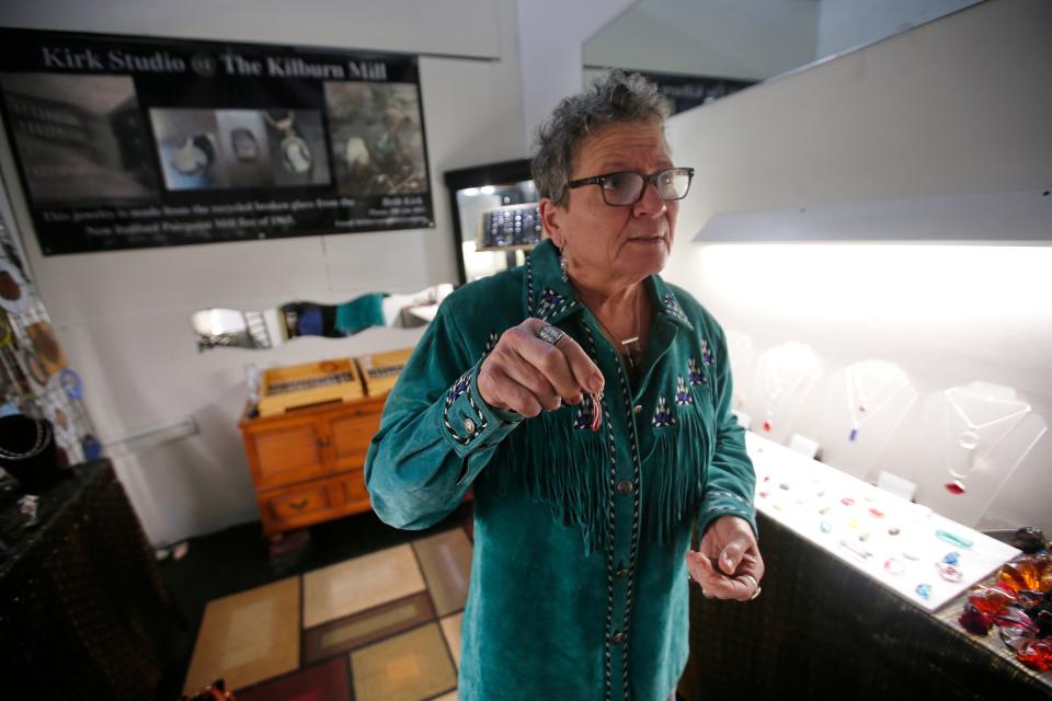 Beth Kirk speaks on using recycled broken glass from the Pairpoint Mill fire of 1965 to make her jewelry, which can be purchased at the Kilburn Mill in New Bedford.